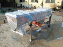 直線(xiàn)振動(dòng)篩軟膜包裝